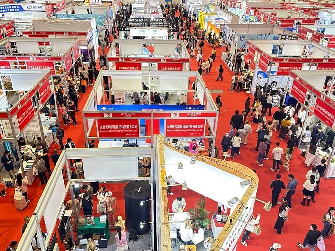 ���ڹ���ҽ����еչ����